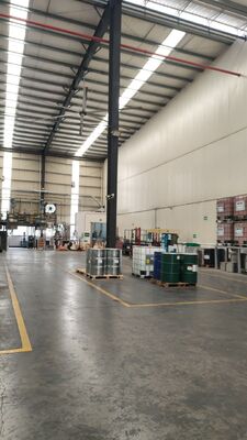 Sistemas transportados por solventes Agente nivelador de silicone LA 701