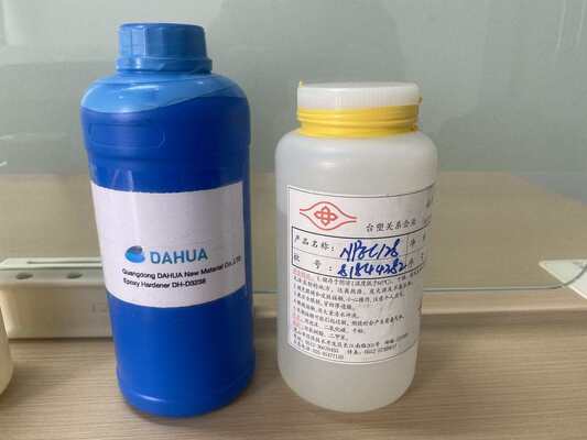 Bom preço Excelente aderência Resistência à água e resistência mecânica para revestimentos protetores Polyamida Epoxi Curing Agente DH-115 on-line